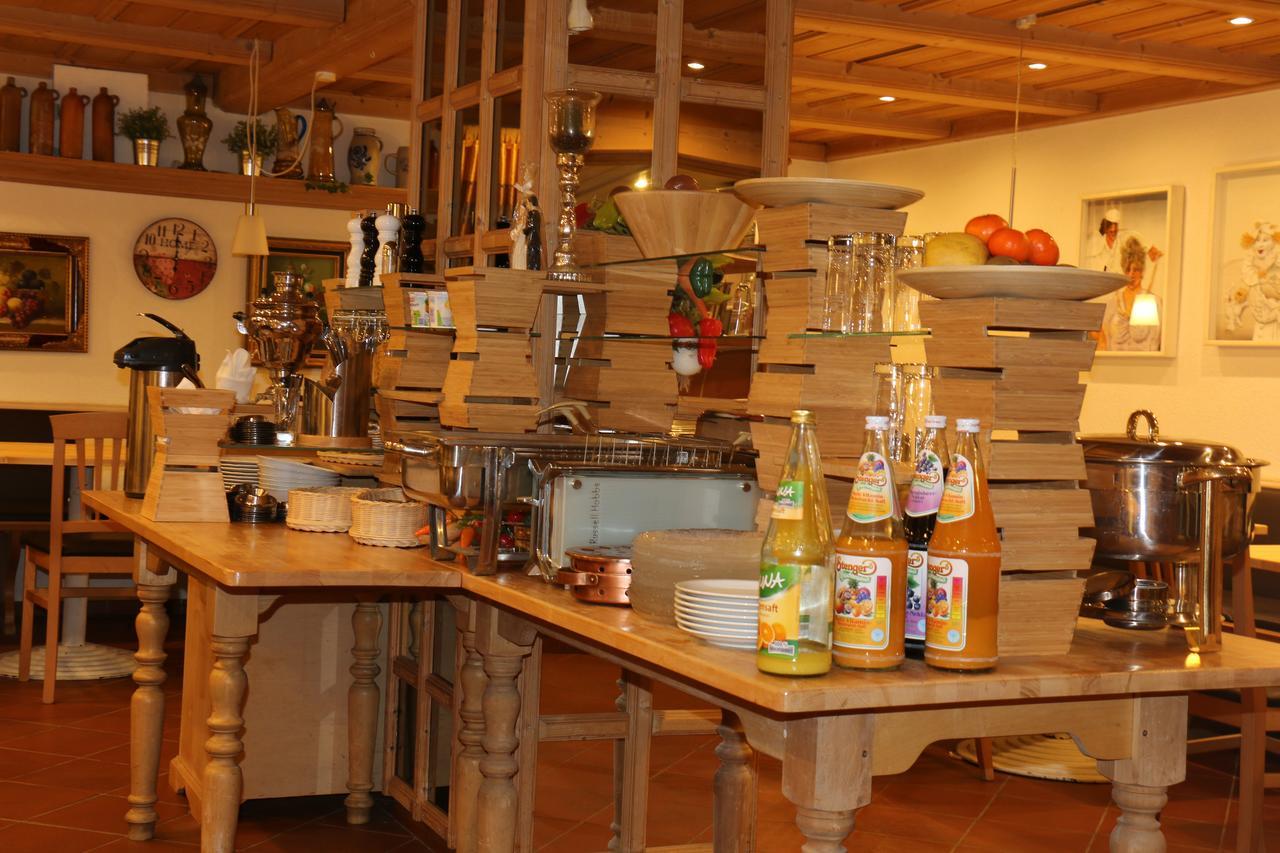 Landhotel Rangau Gasthof & Brennerei Markt Erlbach Dış mekan fotoğraf